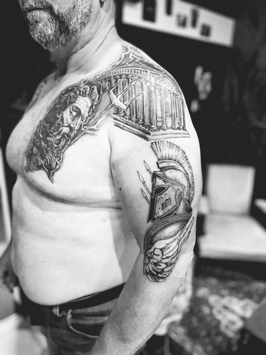 tatouage d'un spartiate et de Poséidon - taouage
